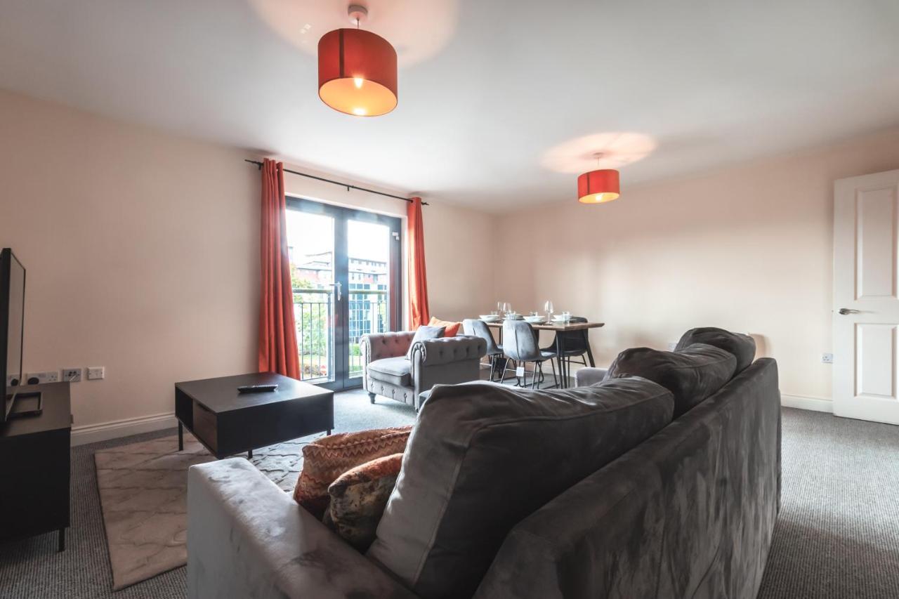 Best Price! 2 Bed City Centre - 4 Single Beds Or 2 Super King, Smart Tvs, Sofa Bed & Free Secure Parking Southampton Exterior photo