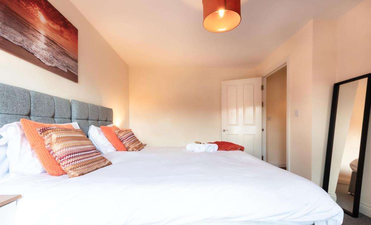 Best Price! 2 Bed City Centre - 4 Single Beds Or 2 Super King, Smart Tvs, Sofa Bed & Free Secure Parking Southampton Exterior photo